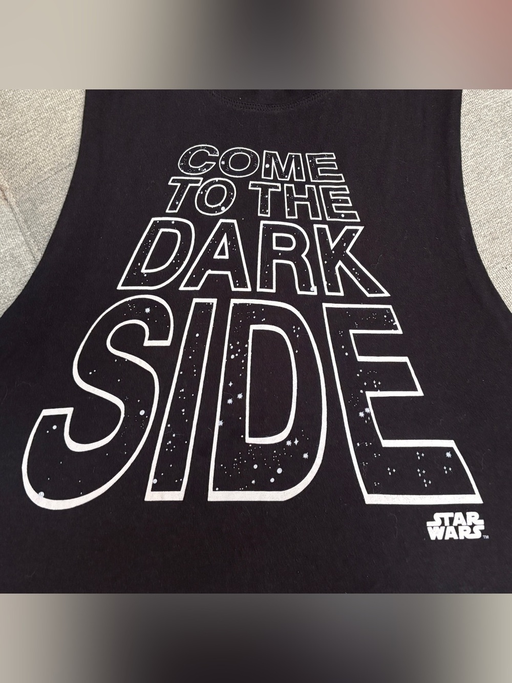 Star Wars Tank - size Large
Unisex